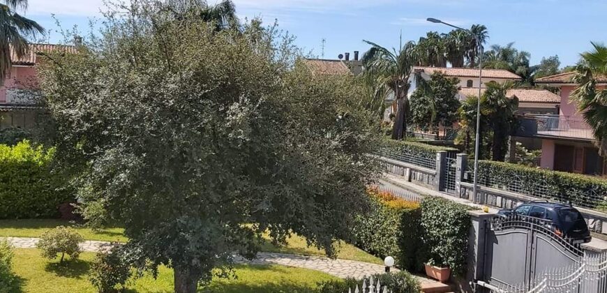 Acireale Belfrontizio esclusiva villa singola