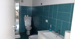 Aci Catena pressi ex Dacca ville di recente costruzione, rifinite e luminose