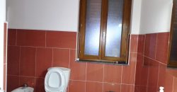 Aci Catena pressi ex Dacca ville di recente costruzione, rifinite e luminose