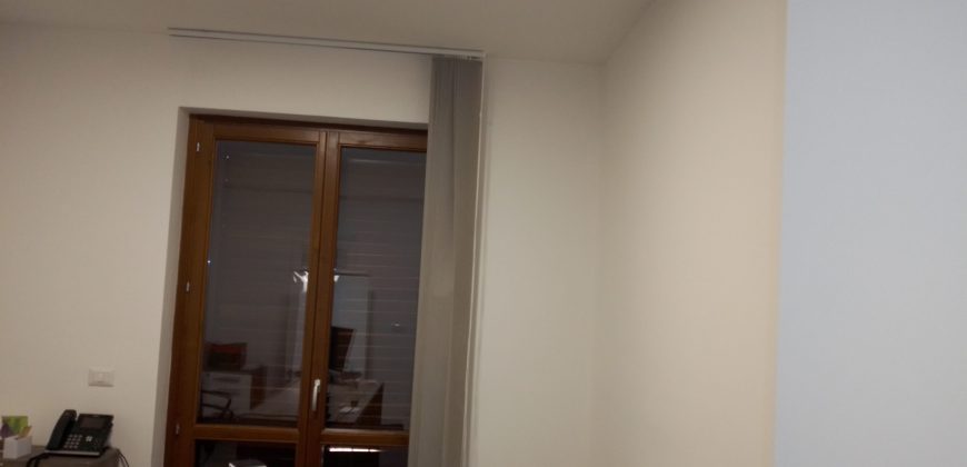 Aci Catena pressi ex Dacca ville di recente costruzione, rifinite e luminose