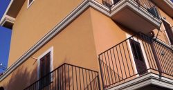 Aci Catena pressi ex Dacca ville di recente costruzione, rifinite e luminose