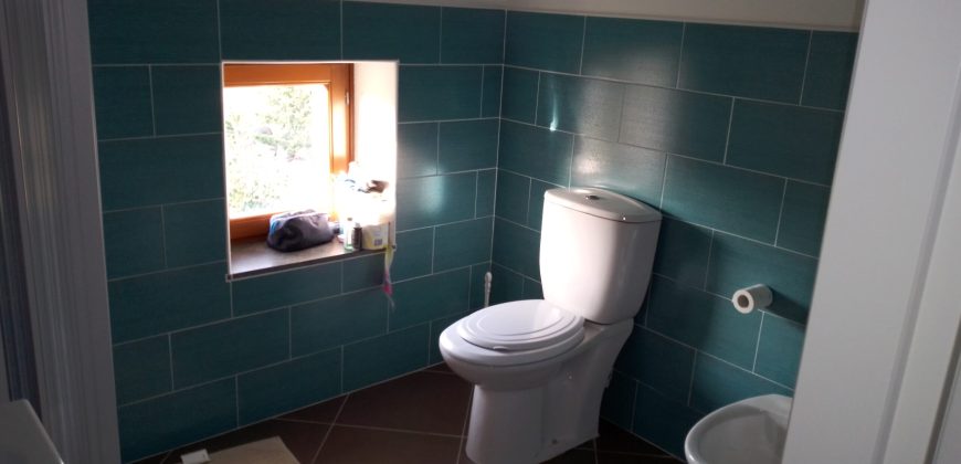 Aci Catena pressi ex Dacca ville di recente costruzione, rifinite e luminose