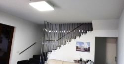 Aci Catena pressi ex Dacca ville di recente costruzione, rifinite e luminose