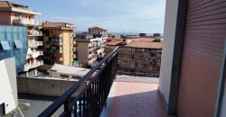 Acireale via Wagner 4 vani con garage