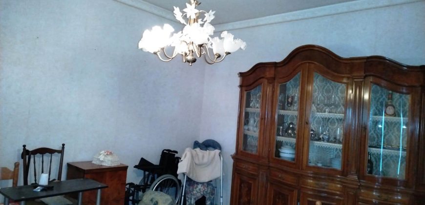 Acireale via Wagner 4 vani con garage