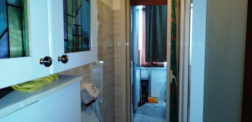 Acireale via Wagner 4 vani con garage