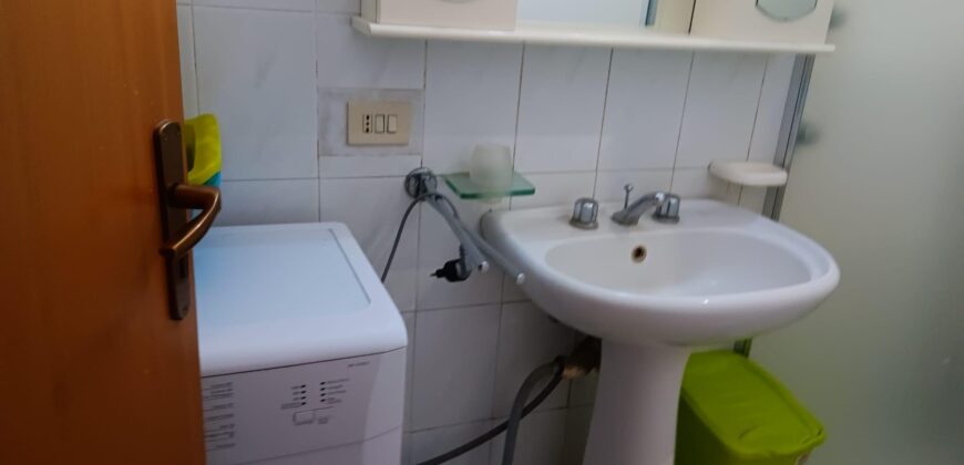 Santa Tecla bilocale arredato