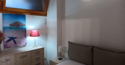 Santa Tecla bilocale arredato