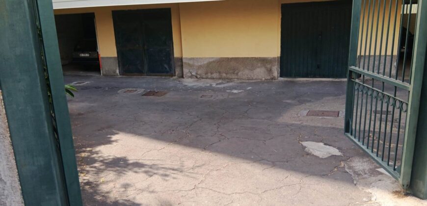 Acireale – Via degli Ulivi | Ampio appartamento 131 mq con garage e cantina