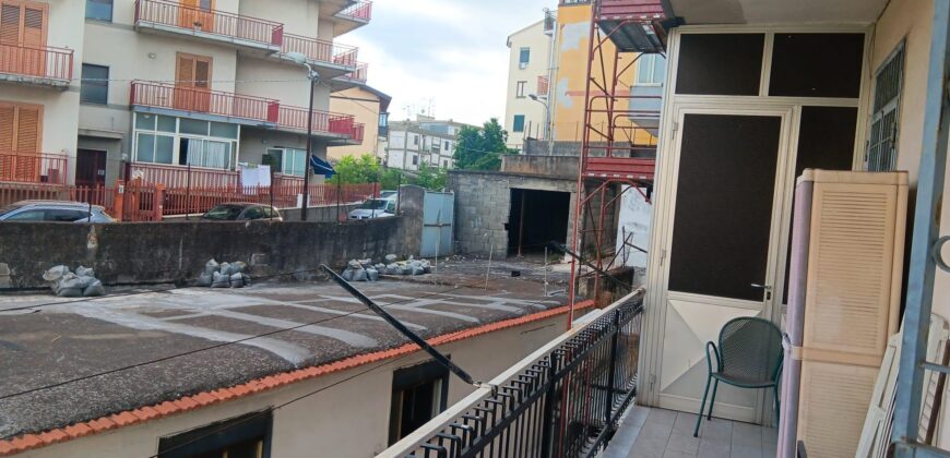 Via Paolo Vasta | Appartamento signorile panoramico e luminoso