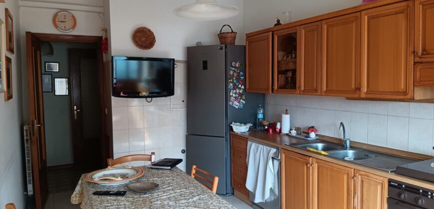 Acireale Appartamento in complesso residenziale con terrazzo panoramico