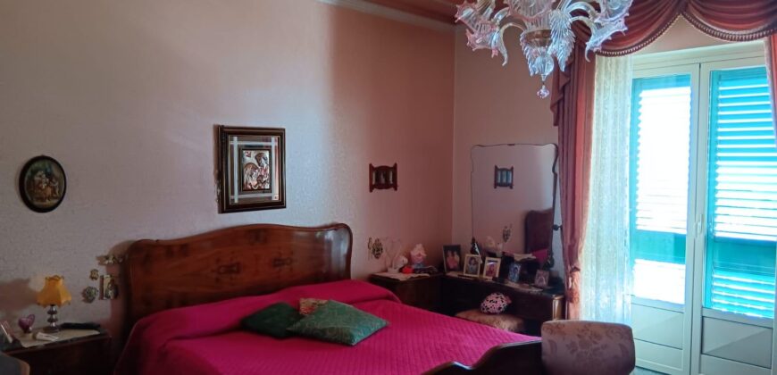 Acireale – Zona San Martino | Luminoso appartamento 90 mq con garage e posto auto