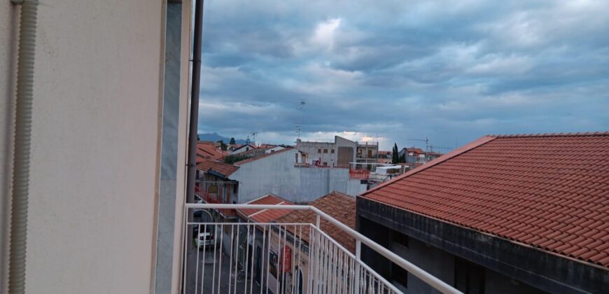 Stazzo – A pochi passi dal lungomare | Appartamento con terrazzo panoramico e garage