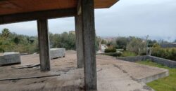 Villa singola panoramica in costruzione