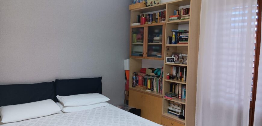 Santa Maria la Stella Appartamento con sottotetto abitabile, garage e posto auto