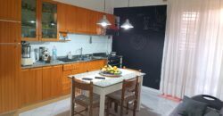 Santa Maria la Stella Appartamento con sottotetto abitabile, garage e posto auto