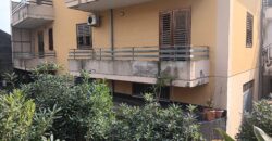 Guardia 3 vani con garage