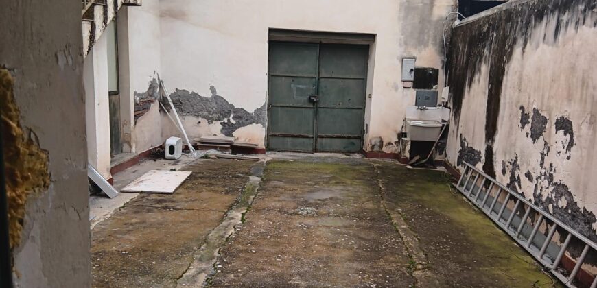 Aciplatani – Casa indipendente su unico livello con terrazzo e cortile