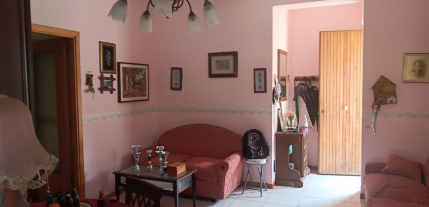 Guardia 3 vani con garage