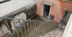 Aciplatani – Casa indipendente su unico livello con terrazzo e cortile