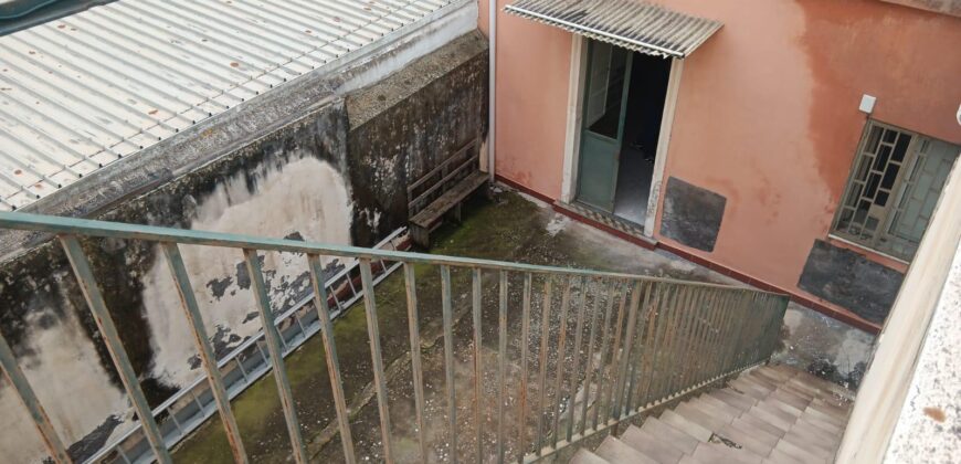 Aciplatani – Casa indipendente su unico livello con terrazzo e cortile