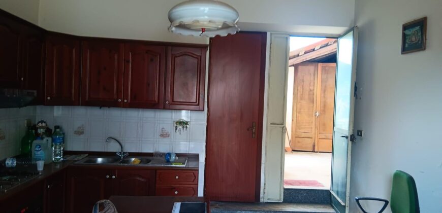 Aciplatani – Casa indipendente su unico livello con terrazzo e cortile