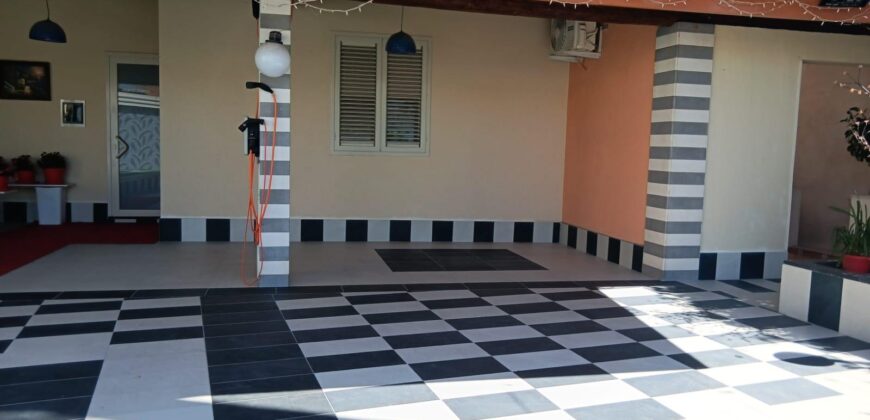 Acireale appartamento semi arredato