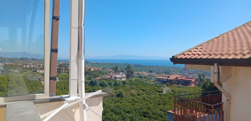 Acireale appartamento semi arredato