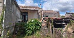 CASA SI PAESE CON TERRENO