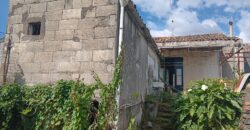 CASA SI PAESE CON TERRENO