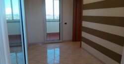 Acireale appartamento semi arredato