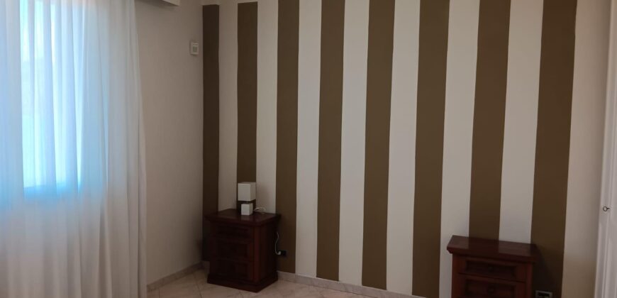 Acireale appartamento semi arredato