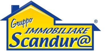 Aci Sant’Antonio – Locale artigianale di 120 mq edificabile con terrazzo di proprietà