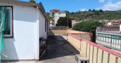Aci Catena 4 vani,garage e sottotetto
