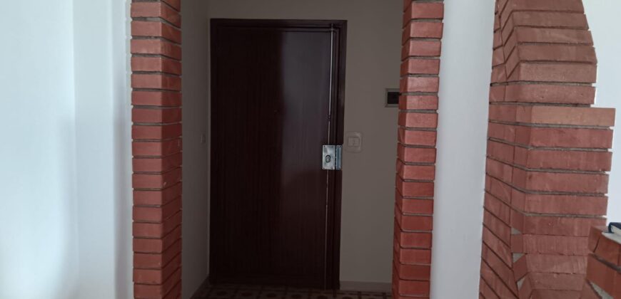 Aci Catena 4 vani,garage e sottotetto