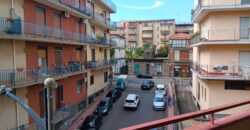 Ampio e luminoso 4 vani in zona centrale e servita – Aci San Filippo