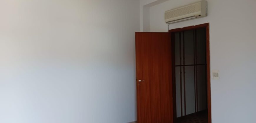 Aci Catena 4 vani,garage e sottotetto